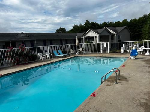 泳池, Days Inn by Wyndham Dahlonega University Area in 達洛尼加(喬治亞州) 泳池, Days Inn by Wyndham Dahlonega University Area in 達洛尼加(喬治亞州)
