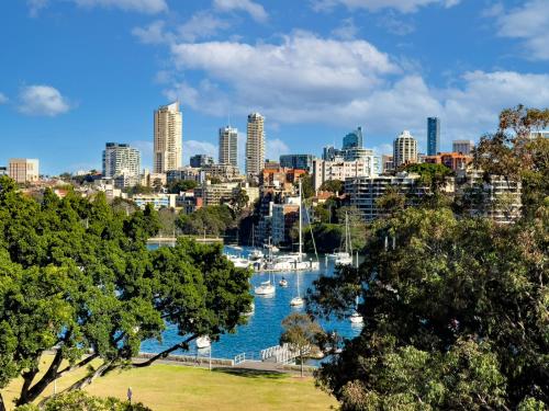 Eksterijer hotela, Luxe 3BR Full-Floor Suite with Views Darling Point in Darling Point Eksterijer hotela, Luxe 3BR Full-Floor Suite with Views Darling Point in Darling Point