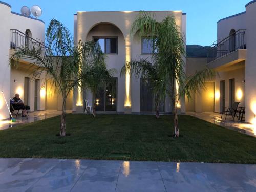 Monk Luxury Apartments