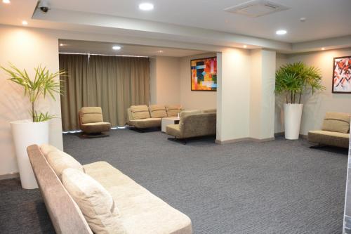 Hol, Ratsun Nadi Airport Apartment Hotel in Nadi Hol, Ratsun Nadi Airport Apartment Hotel in Nadi