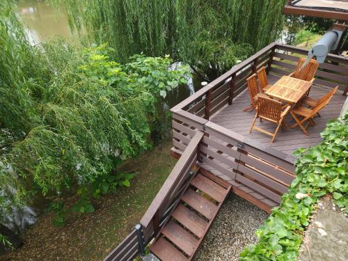 Балкон/тераса, Apartment Kostanjevica na Krki in Kostanjevica Na Krki Балкон/тераса, Apartment Kostanjevica na Krki in Kostanjevica Na Krki