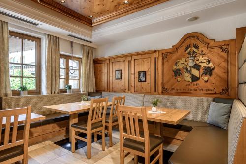 Food and beverages, Hotel Salzburgerhof in Flachau Food and beverages, Hotel Salzburgerhof in Flachau