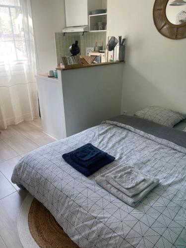 Le petit cocon in Μελούν Le petit cocon in Μελούν