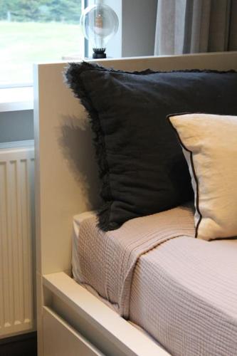 Quiet and cozy apartment with a lake view