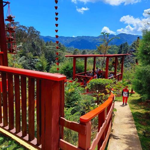 Villa Cantar de Otoño (Villa Cantar de Otono) in Constanza Villa Cantar de Otoño (Villa Cantar de Otono) in Constanza
