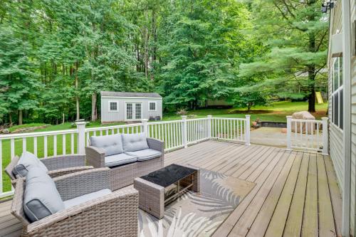 Family-Friendly Home with Grill 15 Mi to Baltimore! in 馬里蘭奧因斯米爾斯 (MD) Family-Friendly Home with Grill 15 Mi to Baltimore! in 馬里蘭奧因斯米爾斯 (MD)