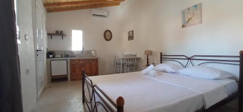 Kyklades Sensation Apartments ATH Airport