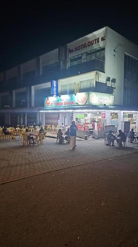 Restaurant, CUTE HOTEL near Dataran Gemilang Yong Peng Restaurant, CUTE HOTEL near Dataran Gemilang Yong Peng