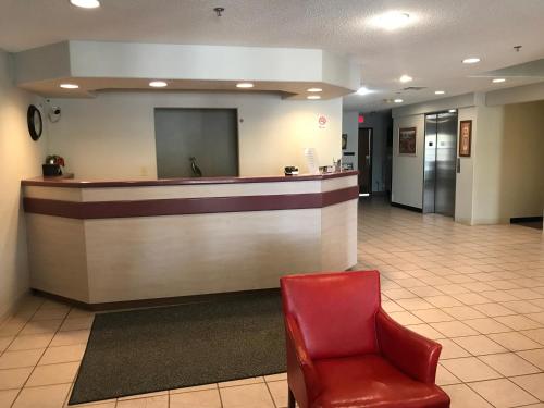 Chadron Inn & Suites in Chadron (NE) Chadron Inn & Suites in Chadron (NE)
