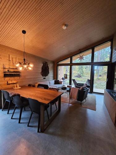 Villa Golden Hill Yllas, Luxury holiday cabin in Lapland in Akaslompolo Villa Golden Hill Yllas, Luxury holiday cabin in Lapland in Akaslompolo