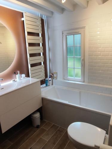 Facilities, Gite Le Clos Maridor - Grande Longere Normande -15 personnes in Saint-Martin-Saint-Firmin Facilities, Gite Le Clos Maridor - Grande Longere Normande -15 personnes in Saint-Martin-Saint-Firmin
