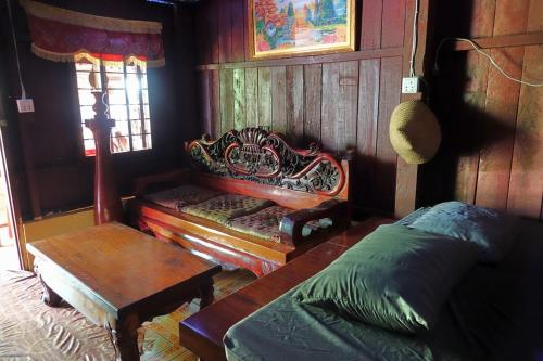 Happy Homestay Banlung & Trekking in Banlung Happy Homestay Banlung & Trekking in Banlung