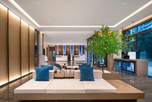 Lobby, Holiday Inn Express Beijing Mentougou By IHG in Mentougou District Lobby, Holiday Inn Express Beijing Mentougou By IHG in Mentougou District