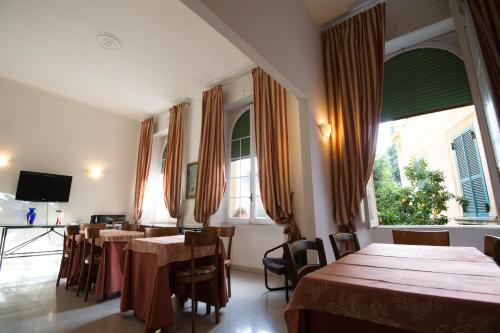 Facilities, Hotel Major Aventinus in Colosseum and Foro Romano Facilities, Hotel Major Aventinus in Colosseum and Foro Romano