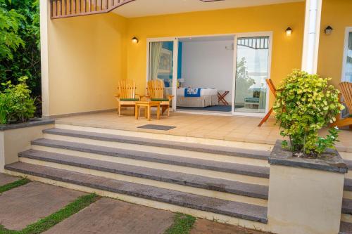Rõdu/terrass, Acajou Beach Resort in Seišelli saared Rõdu/terrass, Acajou Beach Resort in Seišelli saared