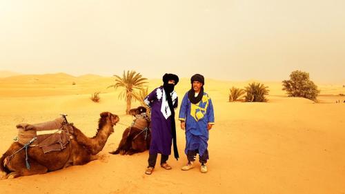 Glamping In Merzouga in 카코자트 Glamping In Merzouga in 카코자트