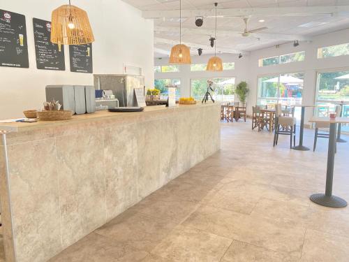 Bar/lounge, La Joya de Villepey in Frejus Bar/lounge, La Joya de Villepey in Frejus