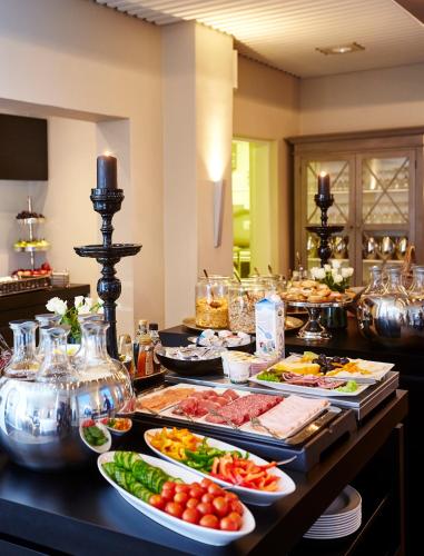 Food and beverages, Hotel Kronjylland in Randers Food and beverages, Hotel Kronjylland in Randers