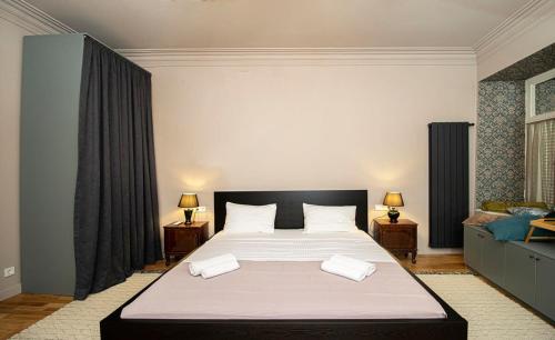 Charming 1BR Apartment with Balcony -By Wehost