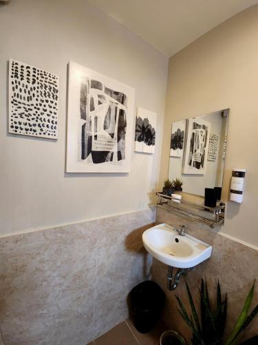 Don Seroy Backpackers Inn in West Cagayan De Oro Don Seroy Backpackers Inn in West Cagayan De Oro