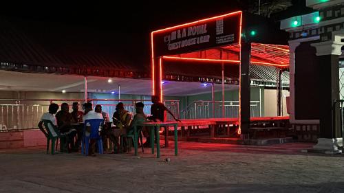 Нічний клуб, M&A Royal Guest House & Bar in Бенін Нічний клуб, M&A Royal Guest House & Bar in Бенін