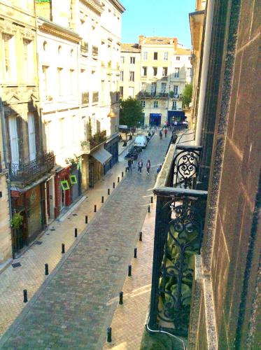 This photo about L'Appart D'Oli et Tiane shared on HyHotel.com