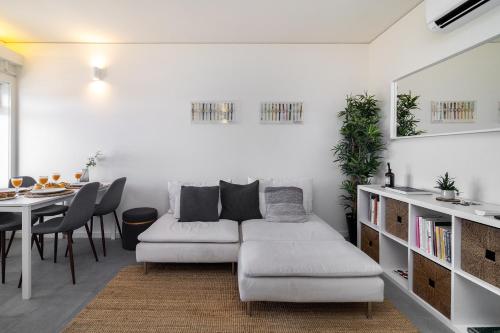 บริการและสิ่งอำนวยความสะดวก, WHome Study & Surf Carcavelos 1-BED by Beach & Nova SBE in ปาเรเด บริการและสิ่งอำนวยความสะดวก, WHome Study & Surf Carcavelos 1-BED by Beach & Nova SBE in ปาเรเด