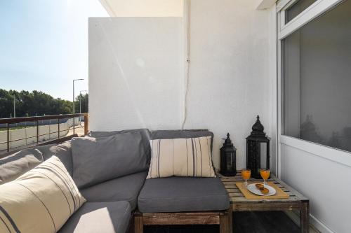 ระเบียง/ชานเรือน, WHome Study & Surf Carcavelos 1-BED by Beach & Nova SBE in ปาเรเด ระเบียง/ชานเรือน, WHome Study & Surf Carcavelos 1-BED by Beach & Nova SBE in ปาเรเด