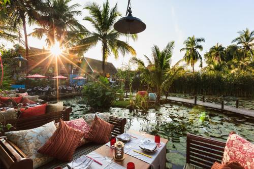 레스토랑, 메종 달라부아 루앙프라방 호텔 (Maison Dalabua Luangprabang Hotel) in 루앙프라방 레스토랑, 메종 달라부아 루앙프라방 호텔 (Maison Dalabua Luangprabang Hotel) in 루앙프라방
