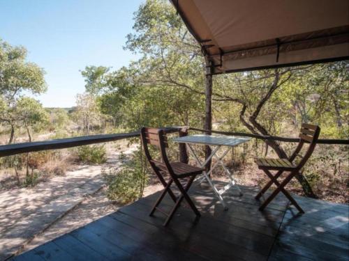 Altan/terrasse, Nhoma Safari Camp in Tsumkwe Altan/terrasse, Nhoma Safari Camp in Tsumkwe