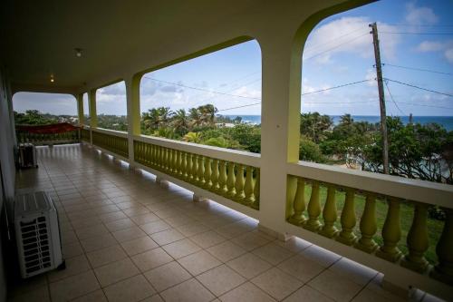 Mariposa Beach House in Arecibo Mariposa Beach House in Arecibo