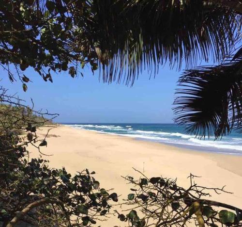 Mariposa Beach House in Arecibo Mariposa Beach House in Arecibo