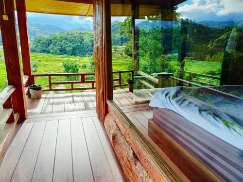 Uitzicht, 35m² 1 slaapkamer, 1 privé badkamer Bungalow in Ban Luang (Motho Homestay Doi Inthanon 4-6 PAX) in Doi Inthanon Uitzicht, 35m² 1 slaapkamer, 1 privé badkamer Bungalow in Ban Luang (Motho Homestay Doi Inthanon 4-6 PAX) in Doi Inthanon