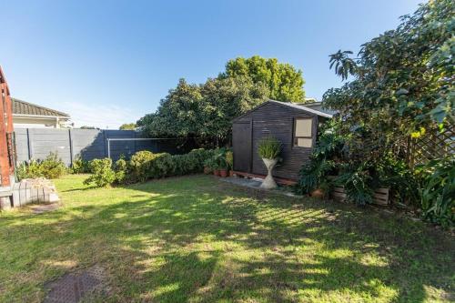 Charming Three Bedroom Home in Walmer Downs Charming Three Bedroom Home in Walmer Downs