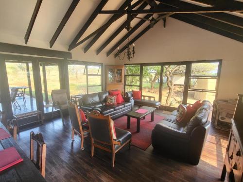 Facilities, Royal Jozini Private Game Reserve in Lubombo Facilities, Royal Jozini Private Game Reserve in Lubombo