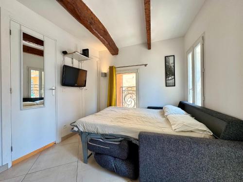 Studio Meynadier By SCLS Locations