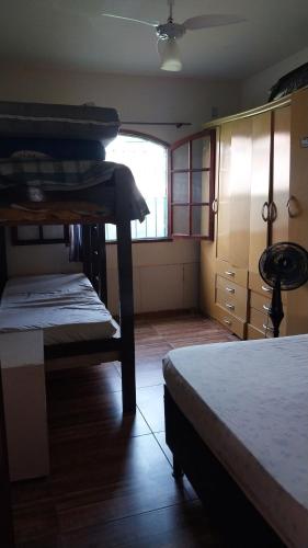 Casa com lazer e WiFi perto da Lagoa de Saquarema in อิปิตังกาส Casa com lazer e WiFi perto da Lagoa de Saquarema in อิปิตังกาส