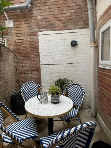 Mill Hill Guest House in Cowes Medina Mill Hill Guest House in Cowes Medina