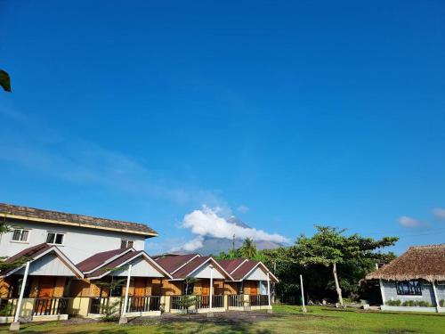 REYES BEACH RESORT in Santo Domingo (Albay) REYES BEACH RESORT in Santo Domingo (Albay)