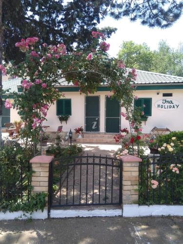 Ina Holiday in Jupiter Ina Holiday in Jupiter