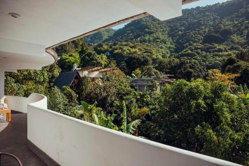 El Dragon Hotel in San Marcos La Laguna El Dragon Hotel in San Marcos La Laguna