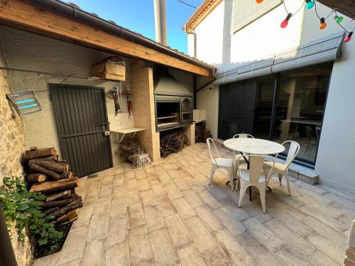 Faciliteiten, El Niu de Claravalls in Tarrega Faciliteiten, El Niu de Claravalls in Tarrega