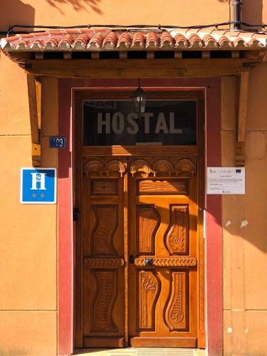 A szálláshely kívülről, Hostal San Juan in Sahagun A szálláshely kívülről, Hostal San Juan in Sahagun