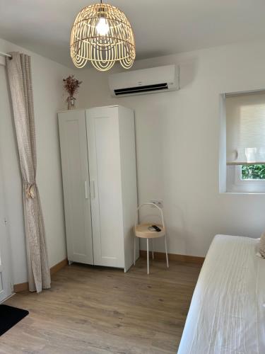 Studio indépendant avec jardin (Studio independant avec jardin) in 佩爾蒂伊市中心 Studio indépendant avec jardin (Studio independant avec jardin) in 佩爾蒂伊市中心