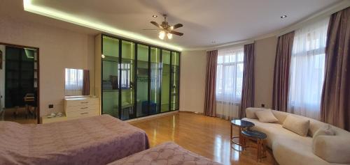 The PEARL of NIZAMI STREET