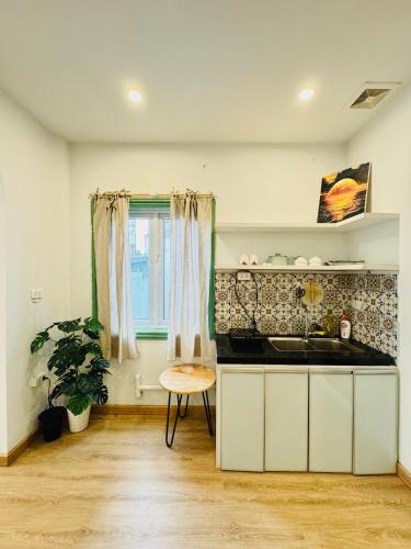 อพาร์ตเมนต์ 1 ห้องนอน 1 ห้องน้ำส่วนตัว ขนาด 30 ตร.ม. – ดองดา (Shii’s Apartment) in ฮานอย อพาร์ตเมนต์ 1 ห้องนอน 1 ห้องน้ำส่วนตัว ขนาด 30 ตร.ม. – ดองดา (Shii’s Apartment) in ฮานอย