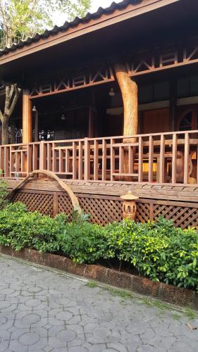 This photo about Ruean Mai Chai Khlong shared on HyHotel.com