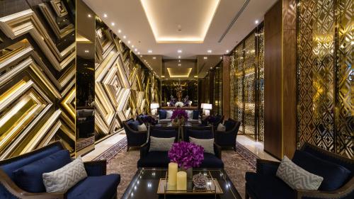 Vestibule, Chatrium Hotel Royal Lake Yangon in Yangon / Rangoon Vestibule, Chatrium Hotel Royal Lake Yangon in Yangon / Rangoon