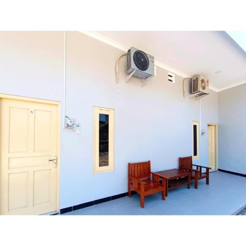 A szálláshely kívülről, Wisma Mekar Jaya near Solo Safari Mitra RedDoorz in Jebres A szálláshely kívülről, Wisma Mekar Jaya near Solo Safari Mitra RedDoorz in Jebres