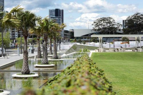 Green square Centre 3B 5 Min Station & Shopping in Zetland Green square Centre 3B 5 Min Station & Shopping in Zetland